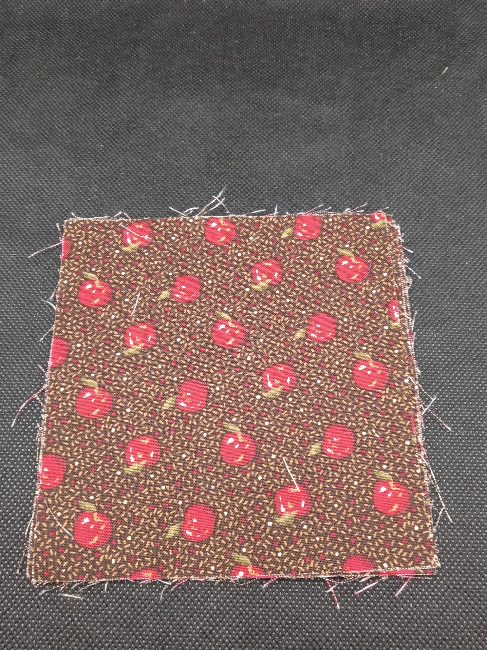 Calico Apples 4.75 Inch 8 Pcs